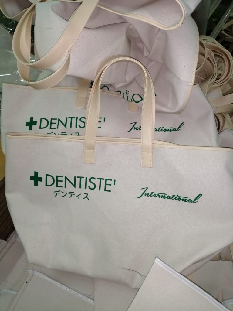 กระเป๋าผ้า DENTISTE